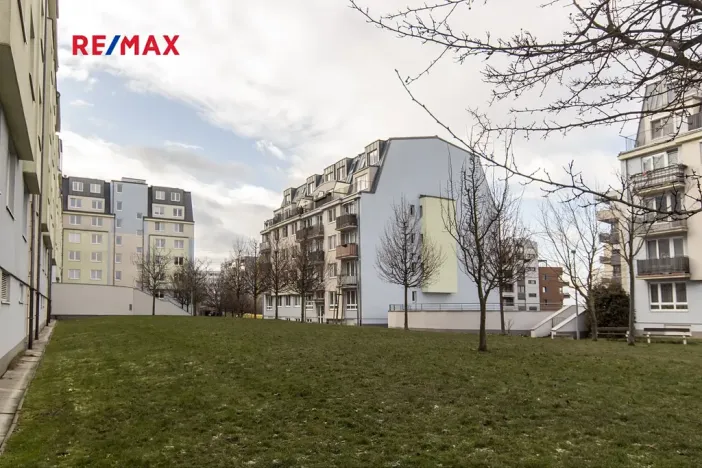 Pronájem bytu 3+kk, Praha - Chodov, Šternovská, 73 m2