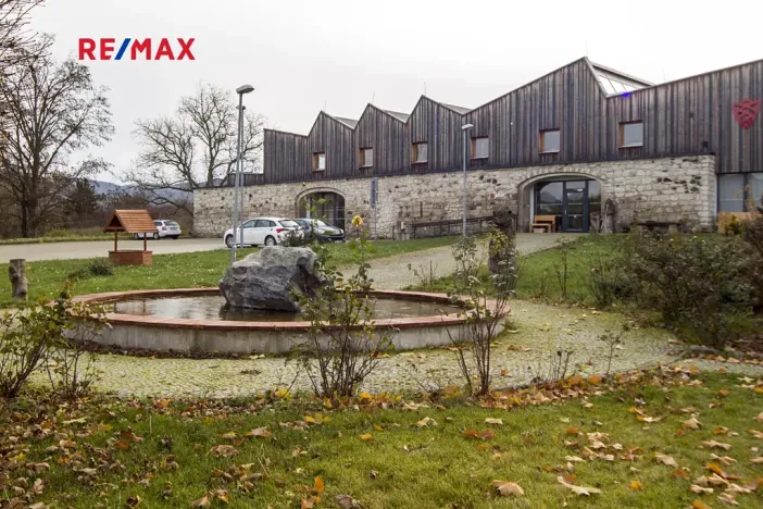 Pronájem kanceláře, Ústí nad Labem, náměstí Prokopa Velikého, 48 m2