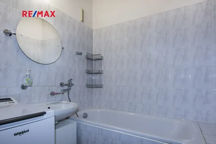 Prodej bytu 3+1, Praha - Nusle, K podjezdu, 60 m2