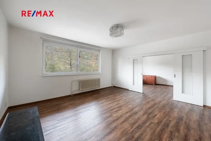 Prodej komerční nemovitosti, Měchenice, Hlavní, 330 m2
