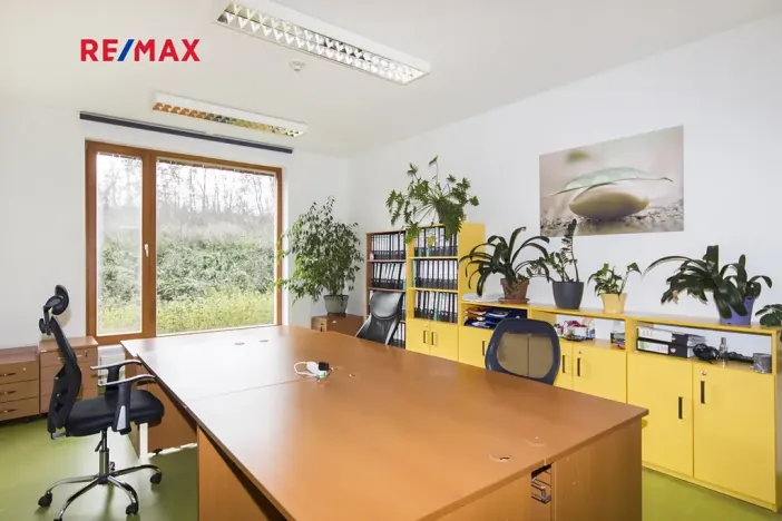 Pronájem kanceláře, Ústí nad Labem, náměstí Prokopa Velikého, 24 m2