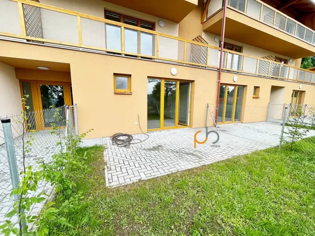 Pronájem bytu 1+kk, Pyšely, Sedlákova, 30 m2