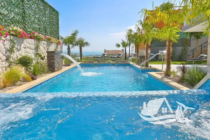 Prodej vily, Split, Chorvatsko, 300 m2