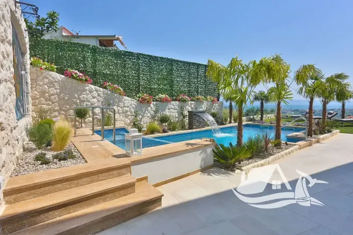 Prodej vily, Split, Chorvatsko, 300 m2