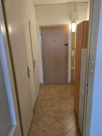 Prodej bytu 1+kk, Praha - Chodov, Majerského, 29 m2