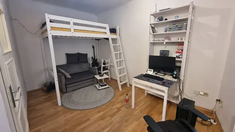 Pronájem bytu 1+kk, Jihlava, Lazebnická, 24 m2
