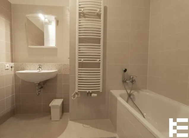 Pronájem bytu 2+kk, Praha - Modřany, Československého exilu, 48 m2