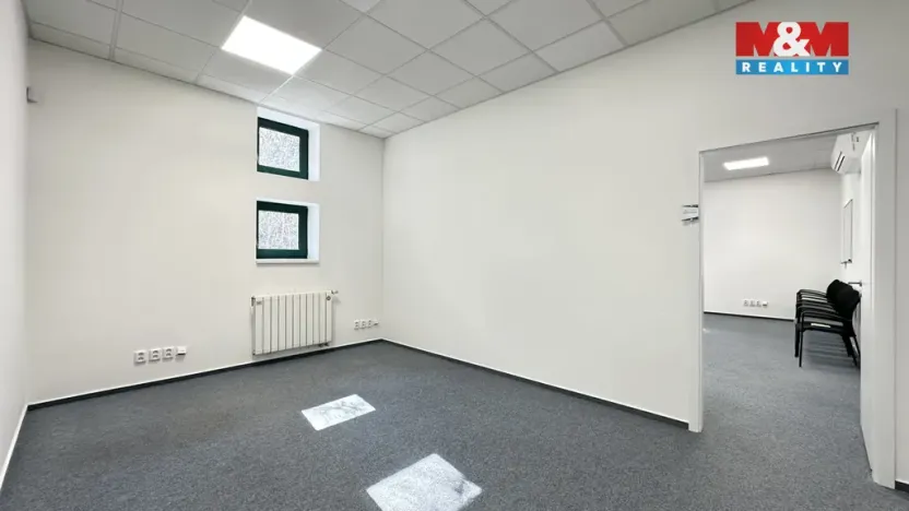 Pronájem kanceláře, Mladá Boleslav, Koněvova, 405 m2