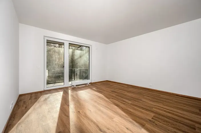 Pronájem bytu 1+kk, Praha - Hostivař, Nurmiho, 42 m2