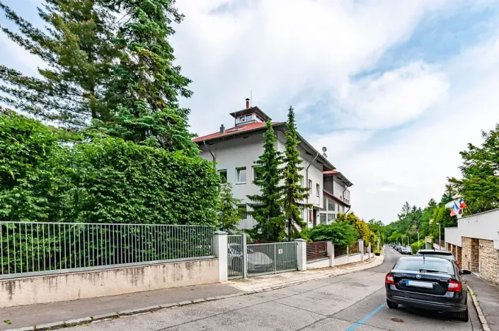 Prodej bytu 4+kk, Praha - Hlubočepy, 238 m2