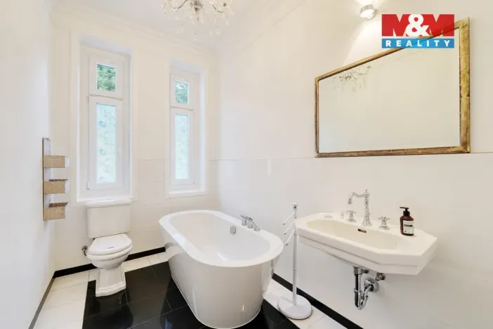 Prodej činžovního domu, Lázně Kynžvart, J. E. Purkyně, 600 m2