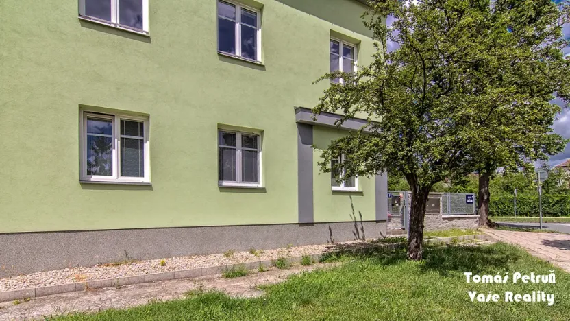 Pronájem bytu 2+1, Hradec Králové - Slezské Předměstí, Slavíčkova, 60 m2