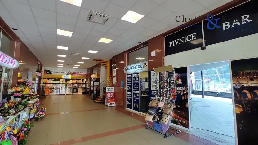 Pronájem obchodního prostoru, Přerov, tř. Gen. Janouška, 12 m2