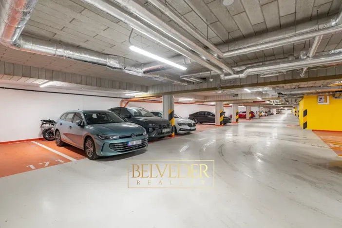 Prodej bytu 2+kk, Praha - Hodkovičky, Šenácká, 53 m2