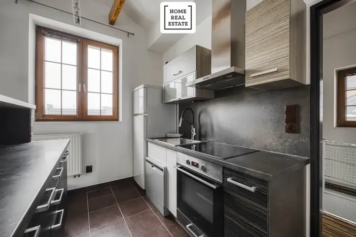 Pronájem rodinného domu, Praha - Dolní Měcholupy, U svornosti, 117 m2