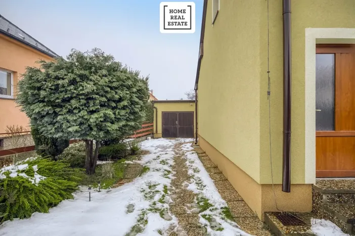 Pronájem rodinného domu, Praha - Dolní Měcholupy, U svornosti, 117 m2