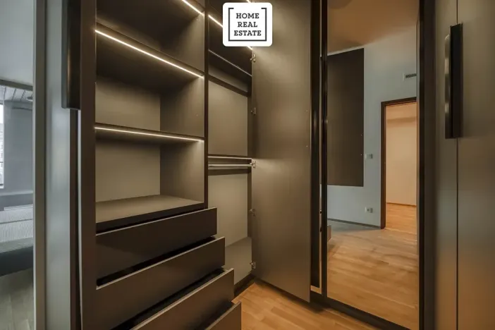 Pronájem bytu 2+kk, Praha - Smíchov, Vackové, 79 m2