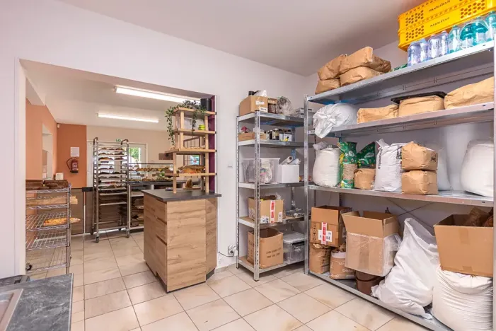 Prodej obchodního prostoru, Praha - Vršovice, Petrohradská, 68 m2