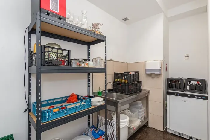 Prodej obchodního prostoru, Praha - Vršovice, Petrohradská, 123 m2