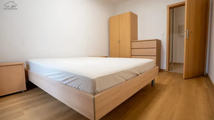 Pronájem bytu 2+kk, Praha - Košíře, Černochova, 51 m2