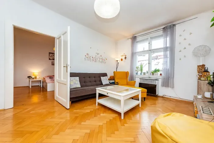 Pronájem bytu 2+1, Praha - Kobylisy, U třešňovky, 68 m2