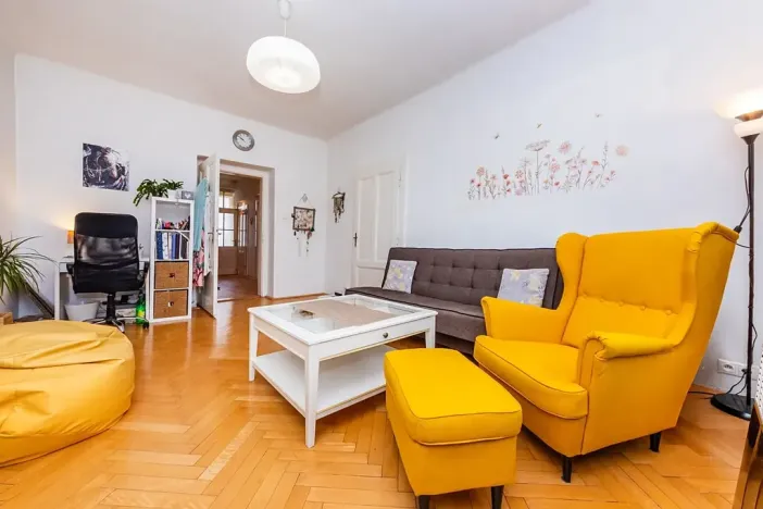 Pronájem bytu 2+1, Praha - Kobylisy, U třešňovky, 68 m2