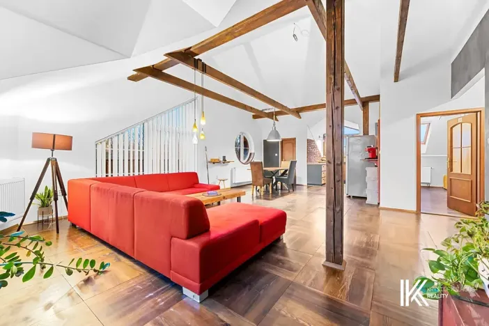 Prodej obchodního prostoru, Pardubice, Přeloučská, 779 m2