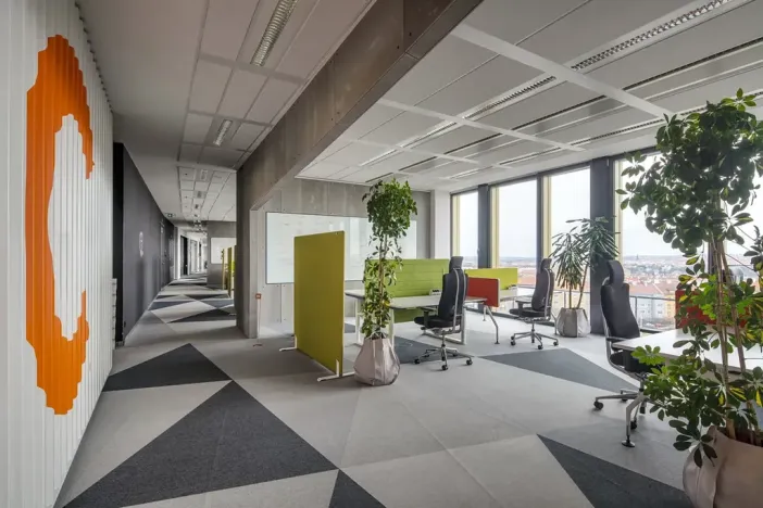 Pronájem kanceláře, Praha - Nusle, Pikrtova, 536 m2