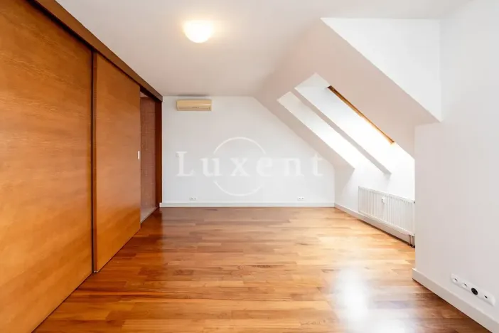 Prodej bytu 5+kk, Praha - Břevnov, Slavníkova, 294 m2