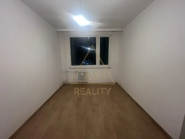 Pronájem bytu 2+kk, Praha - Žižkov, Na Jarově, 42 m2