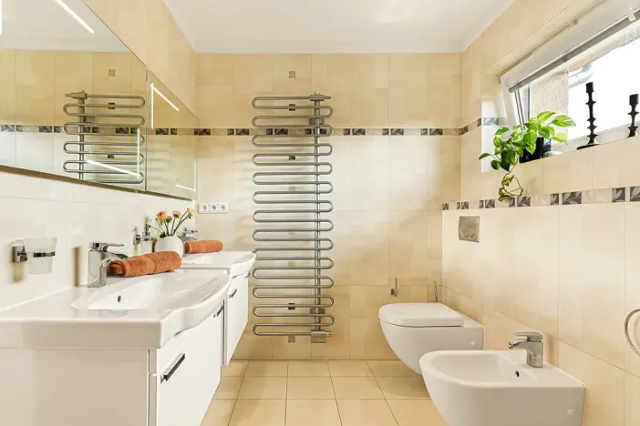 Prodej rodinného domu, Doksy, Severní, 342 m2