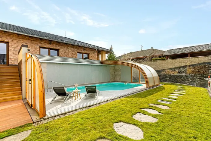 Prodej rodinného domu, Doksy, Severní, 342 m2