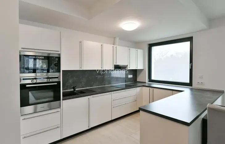Pronájem bytu 4+kk, Praha - Veleslavín, Pod dvorem, 106 m2