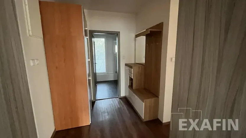 Pronájem bytu 3+kk, Praha - Kobylisy, Služská, 82 m2