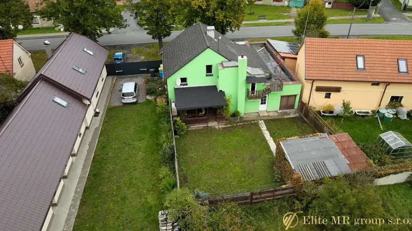 Prodej rodinného domu, Straky, 122 m2