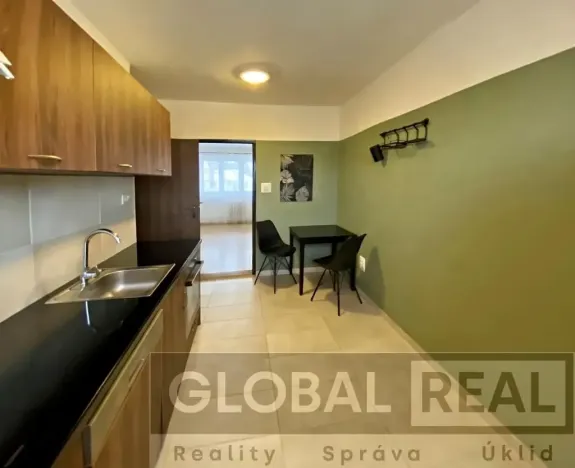 Pronájem bytu 2+1, Jihlava, Vrchlického, 51 m2