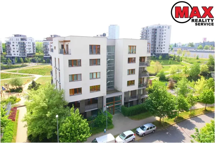 Pronájem bytu 2+kk, Praha - Hrdlořezy, V třešňovce, 61 m2
