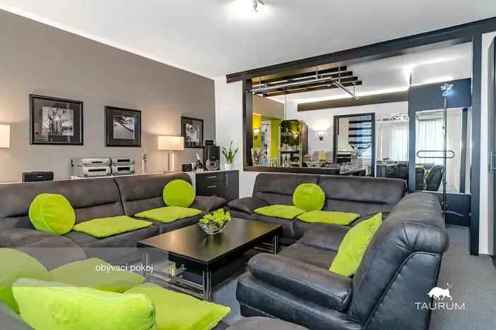 Prodej bytu 3+1, Kvíčovice, 89 m2