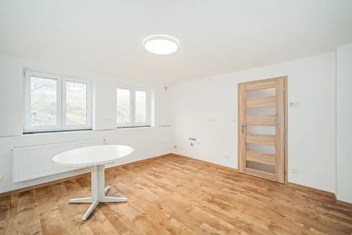 Pronájem bytu 2+1, Týnec nad Sázavou, U Janovického potoka, 70 m2