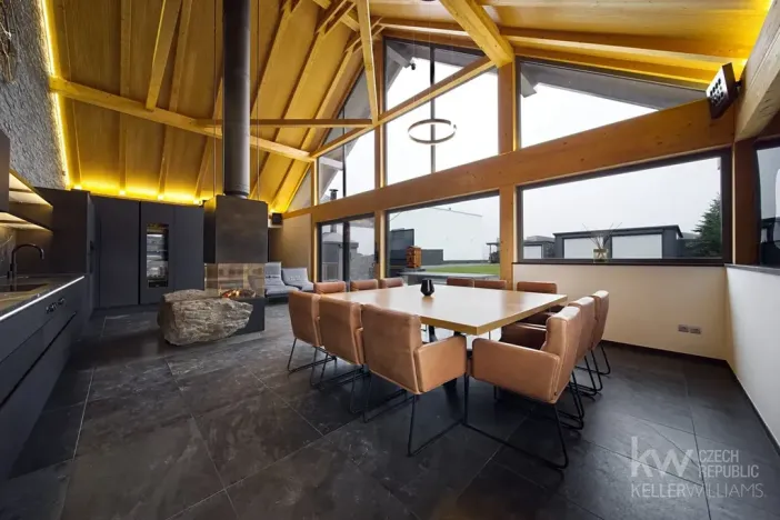 Prodej rodinného domu, Loučná pod Klínovcem, 486 m2