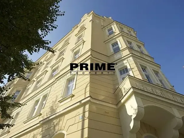 Pronájem bytu 3+1, Praha - Vinohrady, náměstí Jiřího z Poděbrad, 139 m2