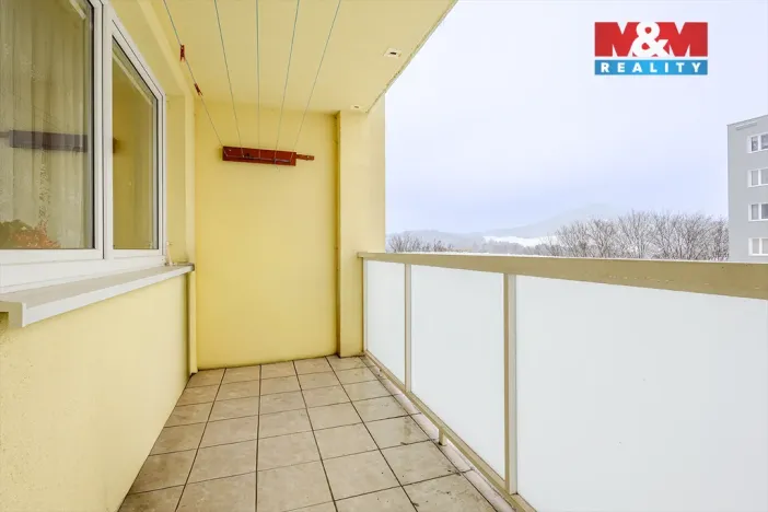 Prodej bytu 3+1, Cvikov - Cvikov II, Sídliště, 67 m2