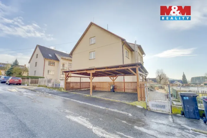 Prodej bytu 3+1, Měčín, Za Rybníkem, 75 m2