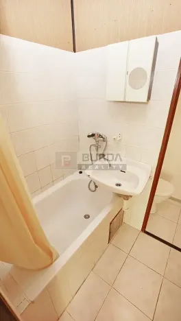 Prodej bytu 1+1, Neratovice, Na Výsluní, 39 m2