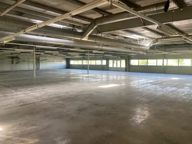 Prodej výrobních prostor, Cheb, 2435 m2