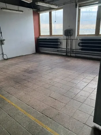 Pronájem výrobních prostor, Skuteč, Husova, 421 m2