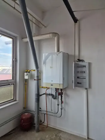 Pronájem výrobních prostor, Jihlava, 298 m2