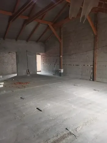 Pronájem obchodního prostoru, Pardubice, 90 m2