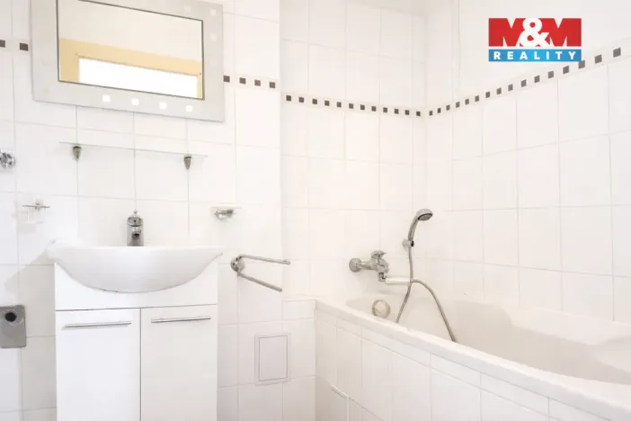 Pronájem bytu 2+1, Plzeň - Jižní Předměstí, Němejcova, 67 m2