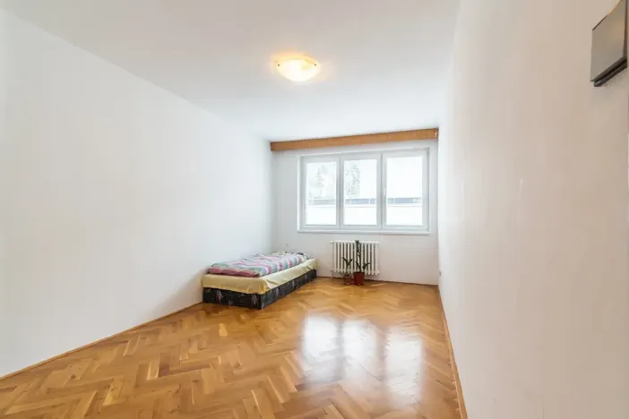 Prodej bytu 3+1, Praha - Braník, Školní, 97 m2